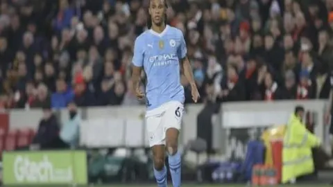 詹姆斯指出：48分钟精彩较量，罚球失分不必过分担忧