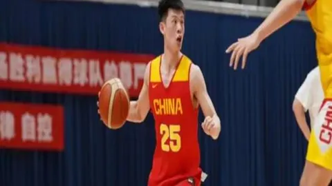 切尔西1-2绝杀西哈姆，晋级英超赛程