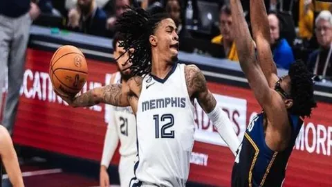 乌报道：库萨诺夫曼城年薪约200-500万欧奖金在内；阿莫林解析阿森纳角球战术困境