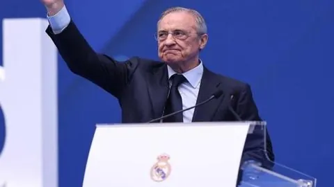 吴艳妮打破女子60米栏全国纪录 新华社微博公布