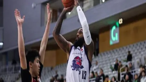 Legion RTX 5070 Ti游戏机降价700美元，附